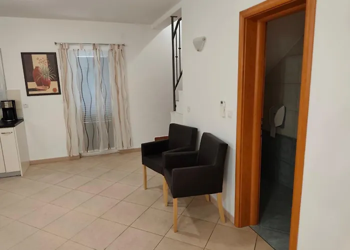 Vakantiehuis Velura *